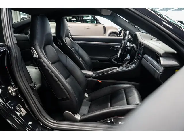 Porsche 911 3.0 Carrera 4S 2016 Benzine 17