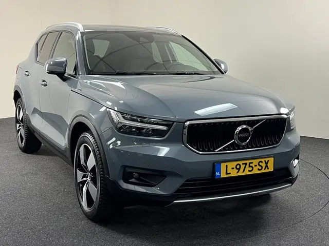 Volvo XC40 1.5 T3 Momentum Pro 2020 Benzine 2