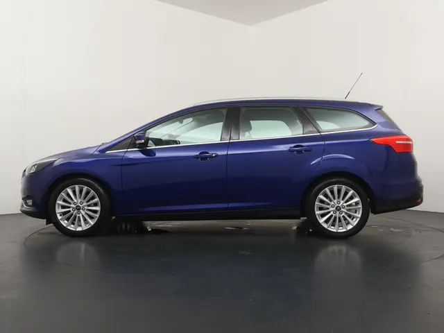 Ford Focus Wagon 1.0 Titanium 2016 Benzine 2