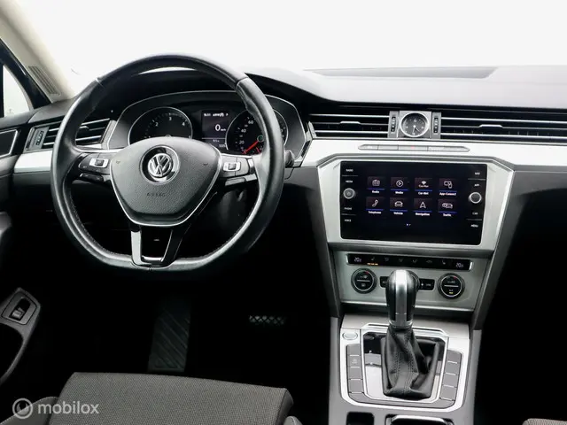 Volkswagen Passat Variant 1.6 TDI Highline 2018 Diesel 4
