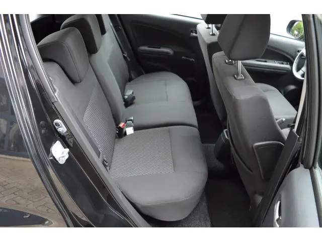 Suzuki Splash 1.0 VVT Comfort EASSS 2015 Benzine 15