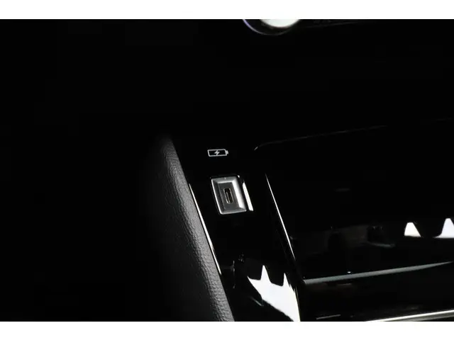 Peugeot e-208 EV GT 350 50 kWh 2022 Elektrisch 31