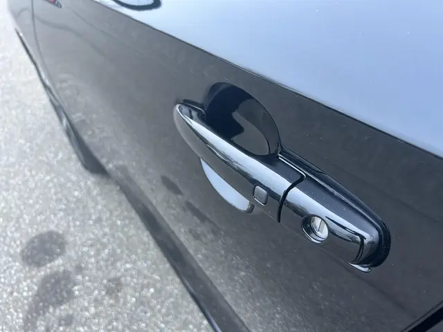 Suzuki Swift 1.2 Style Smart Hybrid 2025 Benzine 8