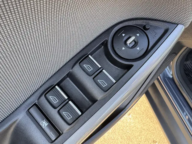 Ford Focus Wagon 1.6 TI-VCT Lease Titanium 2012 Benzine 11