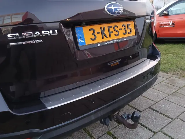 Subaru Forester 2.0 Executive 2013 Benzine 7