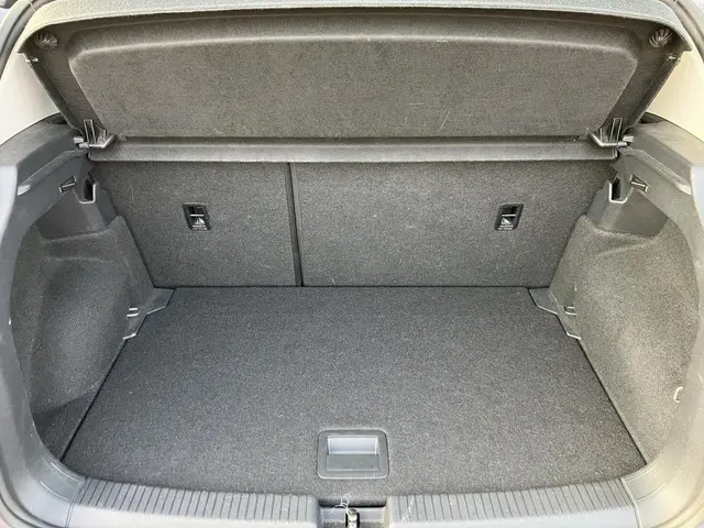 Volkswagen T-Cross 1.0 TSI Life 2022 Benzine 20