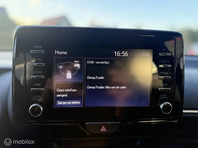 Toyota Yaris 1.5 Hybrid Dynamic 2021 Hybride Benzine 10