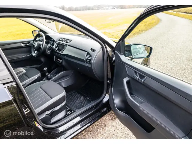 Škoda Fabia Combi 1.0 TSI Style, Volle auto, 2019 Benzine 16