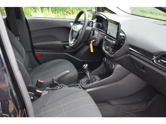 Ford Fiesta 1.1 Trend 2018 Benzine 32
