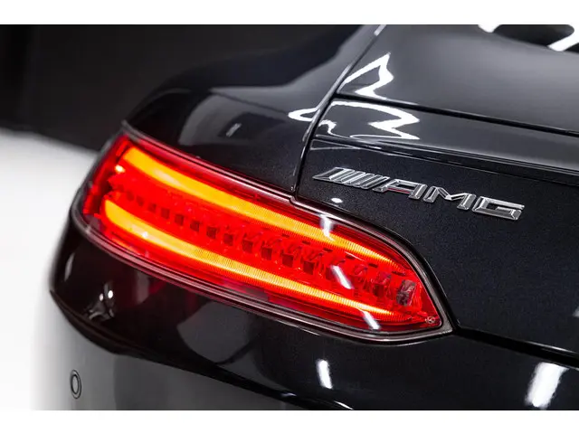 Mercedes-Benz AMG GT 4.0 S 2015 Benzine 34