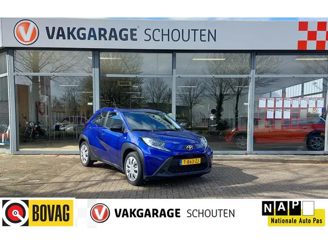 Toyota Aygo X 1.0 VVT-i MT Play 2023 Benzine