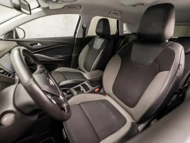 Opel Grandland X 1.2 Turbo Ultimate Sport 2018 Benzine 15