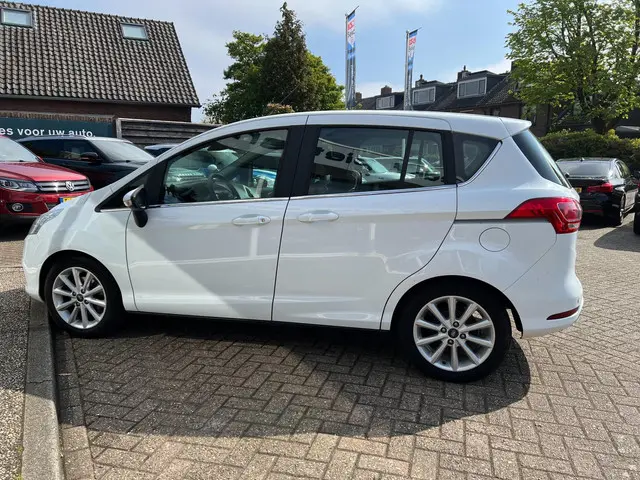 Ford B-MAX 1.0 EcoBoost Titanium 2018 Benzine 30