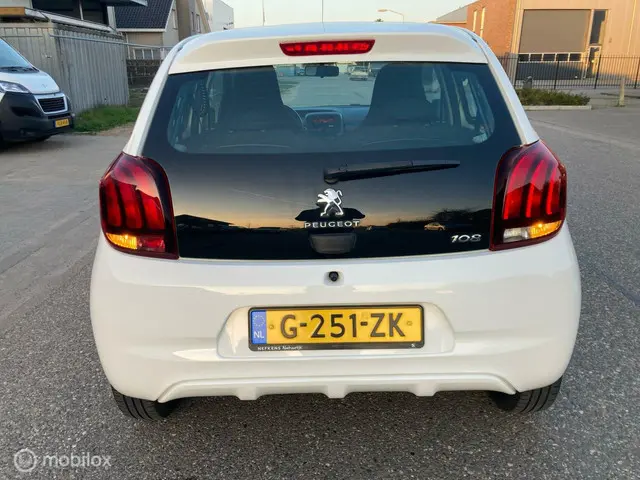 Peugeot 108 1.0 e-VTi Active 5 deurs airco 2020 Benzine 7