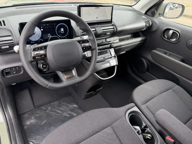 Hyundai Inster Pulse 49 kWh 2025 Elektrisch 10