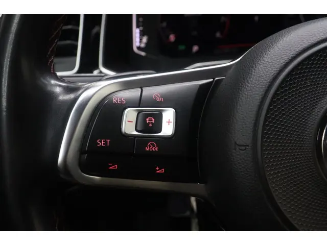 Volkswagen Polo 2.0 TSI GTI Pano ACC 2019 Benzine 21