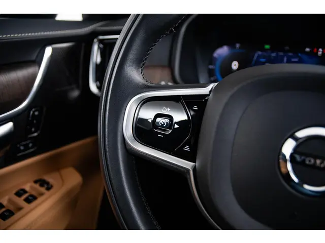 Volvo V90 2.0 T6 AWD Inscription 2022 Hybride Benzine 25