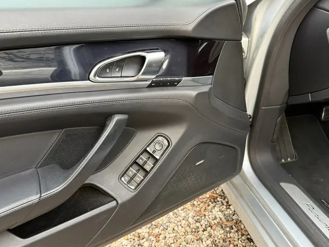 Porsche Panamera 3.0 S E-Hybrid 2016 Hybride Benzine 21