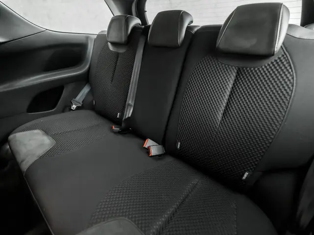 Citroën DS3 1.2 VTi So Chic 2014 Benzine 15