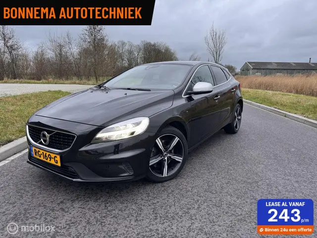Volvo V40 2.0 T4 R-Design Pano Camera 2017 Benzine