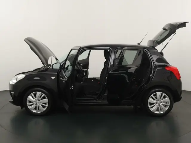 Suzuki Swift 1.2 Select Smart Hybrid 2021 Benzine 20
