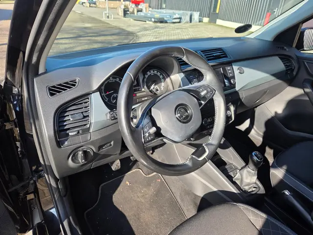 Škoda Fabia 1.0 Climate Ontrol Cruise Pdc 2021 Benzine 15