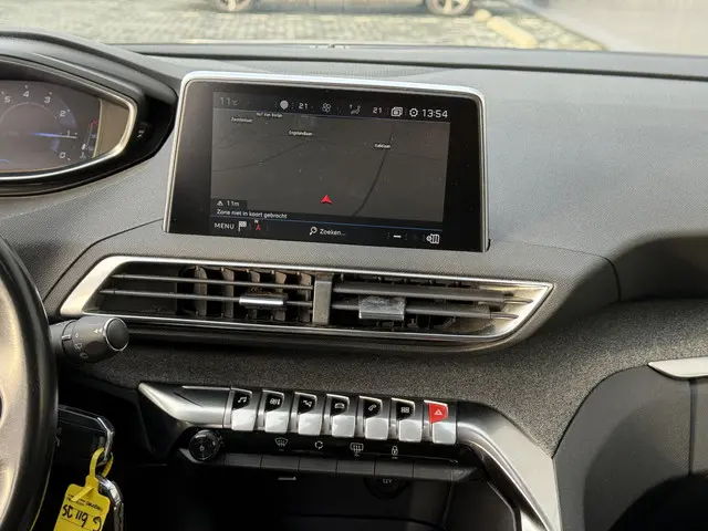 Peugeot 3008 1.2 PureTech Allure 2019 Benzine 25