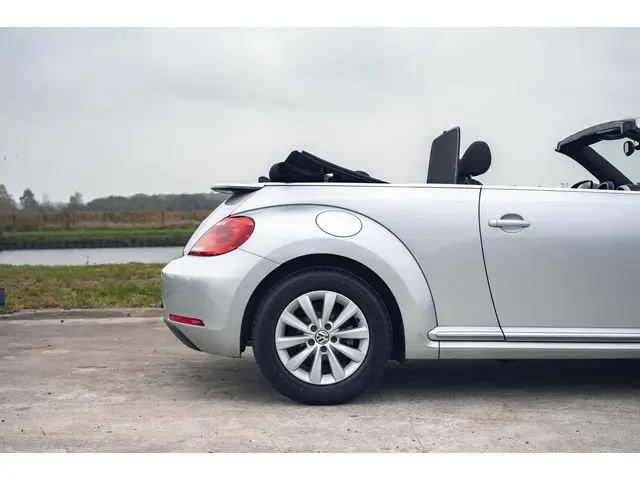 Volkswagen Beetle Cabriolet 1.2 TSI 2014 Benzine 9