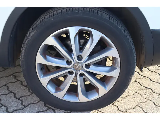 Nissan QASHQAI 2.0 Acenta 2013 Benzine 13