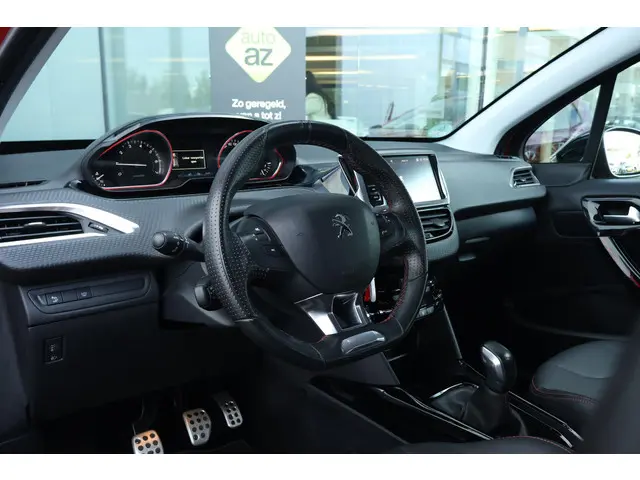 Peugeot 2008 1.2 PureTech GT-line 2018 Benzine 30