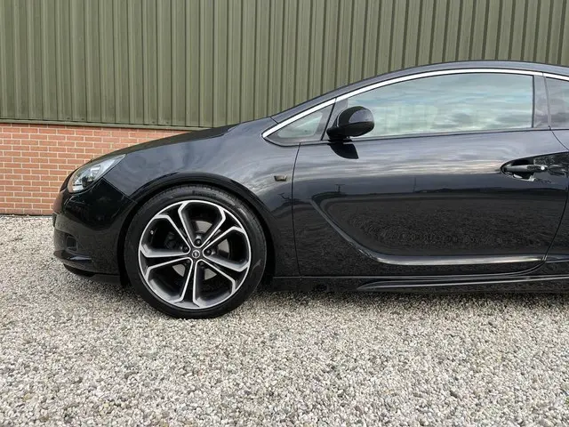 Opel Astra 2