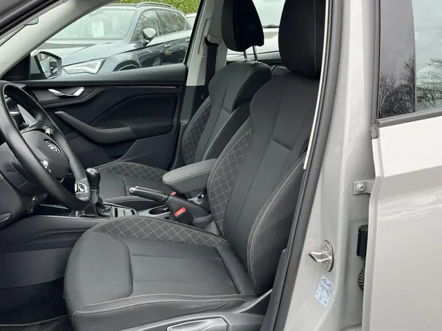 Škoda Kamiq 1.5 TSi ACT Business 2021 Benzine 11