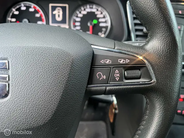 SEAT Leon 1.2 TSI Style,Automaat,nette auto 2014 Benzine 23