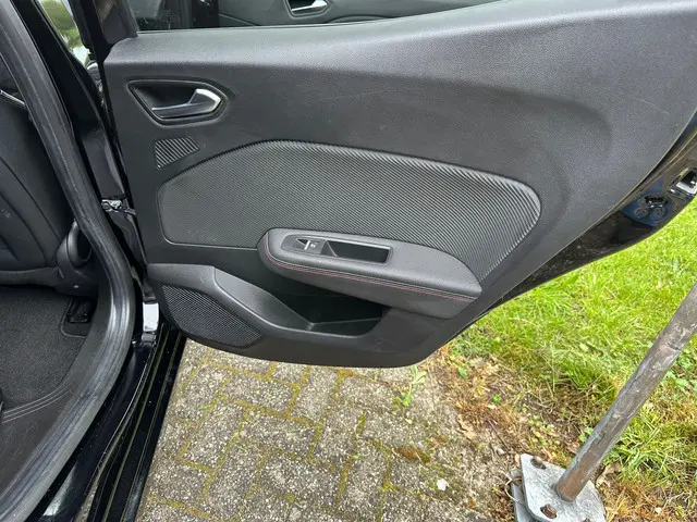 Renault Clio 1.3 TCe R.S. Line 2019 Benzine 69