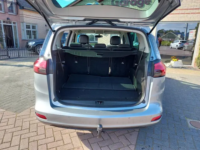 Opel Zafira Tourer 1.4 Design Edition 7p. 2014 Benzine 32