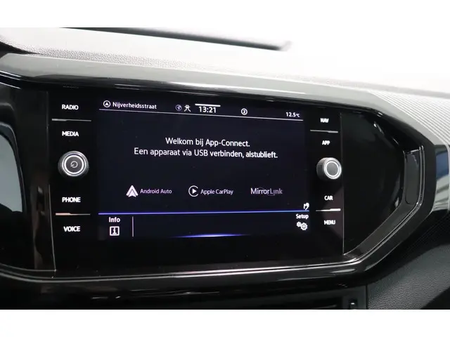 Volkswagen T-Cross 1.0 TSI Life Business 2021 Benzine 20