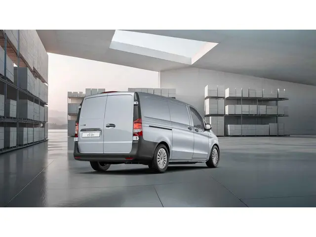 Mercedes-Benz eVito 112 L2 60 kWh 2025 Elektrisch 2