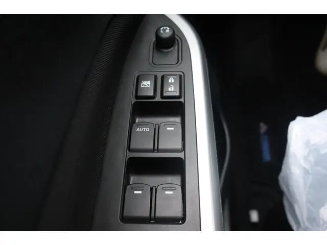 Suzuki Vitara 1.6 Exclusive 2018 Benzine 11