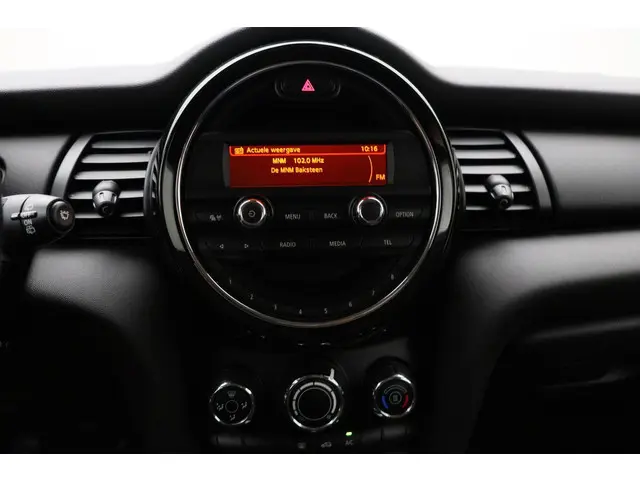 MINI One Mini 1.2 Business 2016 Benzine 20
