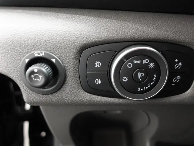 Ford Transit 310 2.0 TDCI L2H2 Trend 2023 Diesel 18