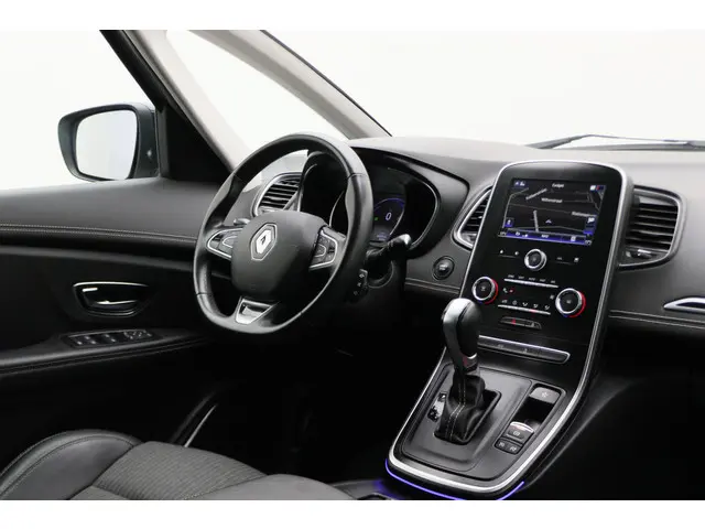 Renault Grand Scénic 1.3 TCe Limited 7p. 2022 Benzine 32