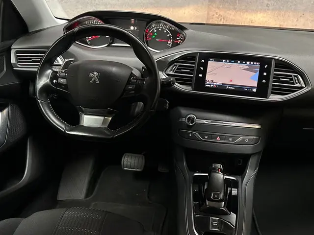 Peugeot 308 SW 1.2 PureTech Allure 2019 Benzine 7