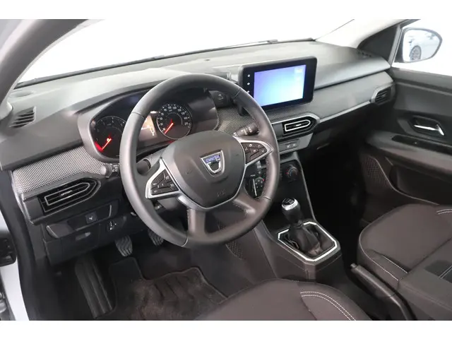 Dacia Sandero 1.0 TCe 90 Comfort 2022 Benzine 12