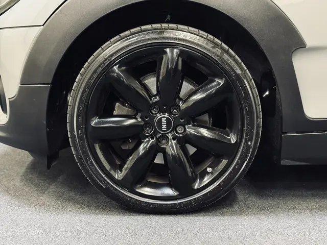 MINI Clubman Mini 1.5 Cooper Richmond Park 2021 Benzine 9