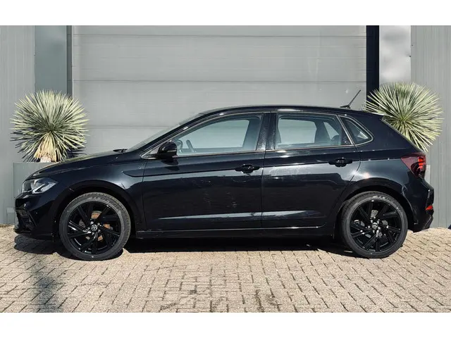 Volkswagen Polo 1.0 TSI Polo 2022 Benzine 24