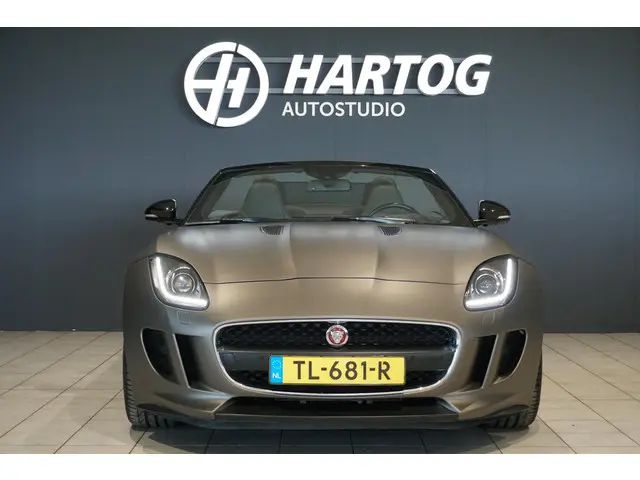 Jaguar F-Type 3.0 V6 Convertible 2017 Benzine 12