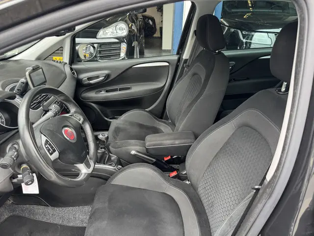 Fiat Punto Evo 0.9 TwinAir Lounge 2016 Benzine 8
