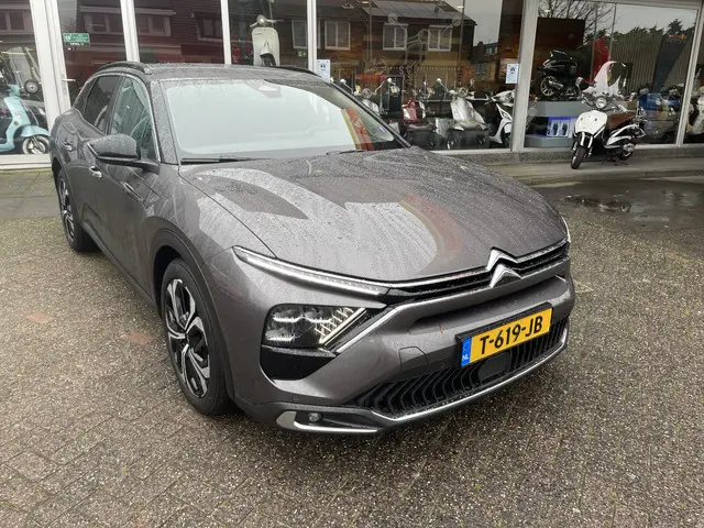 Citroën C5 X 1.2 PureTech Business 2022 Benzine 8