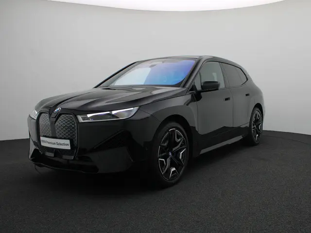 BMW iX xDrive40 2024 Elektrisch 35