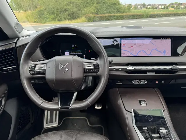 DS DS 4 E-Tense La Première 2022 Hybride Benzine 27